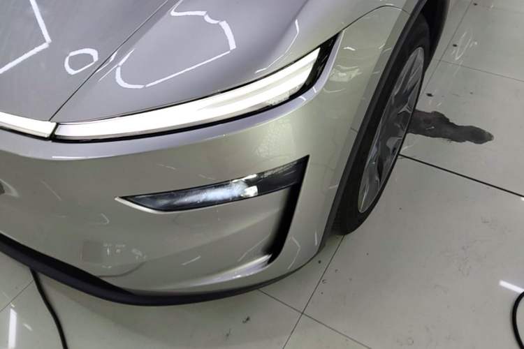 Used Tesla Model Y L 2025 Model Long-Range All-Wheel-Drive Version Left Front Headlight