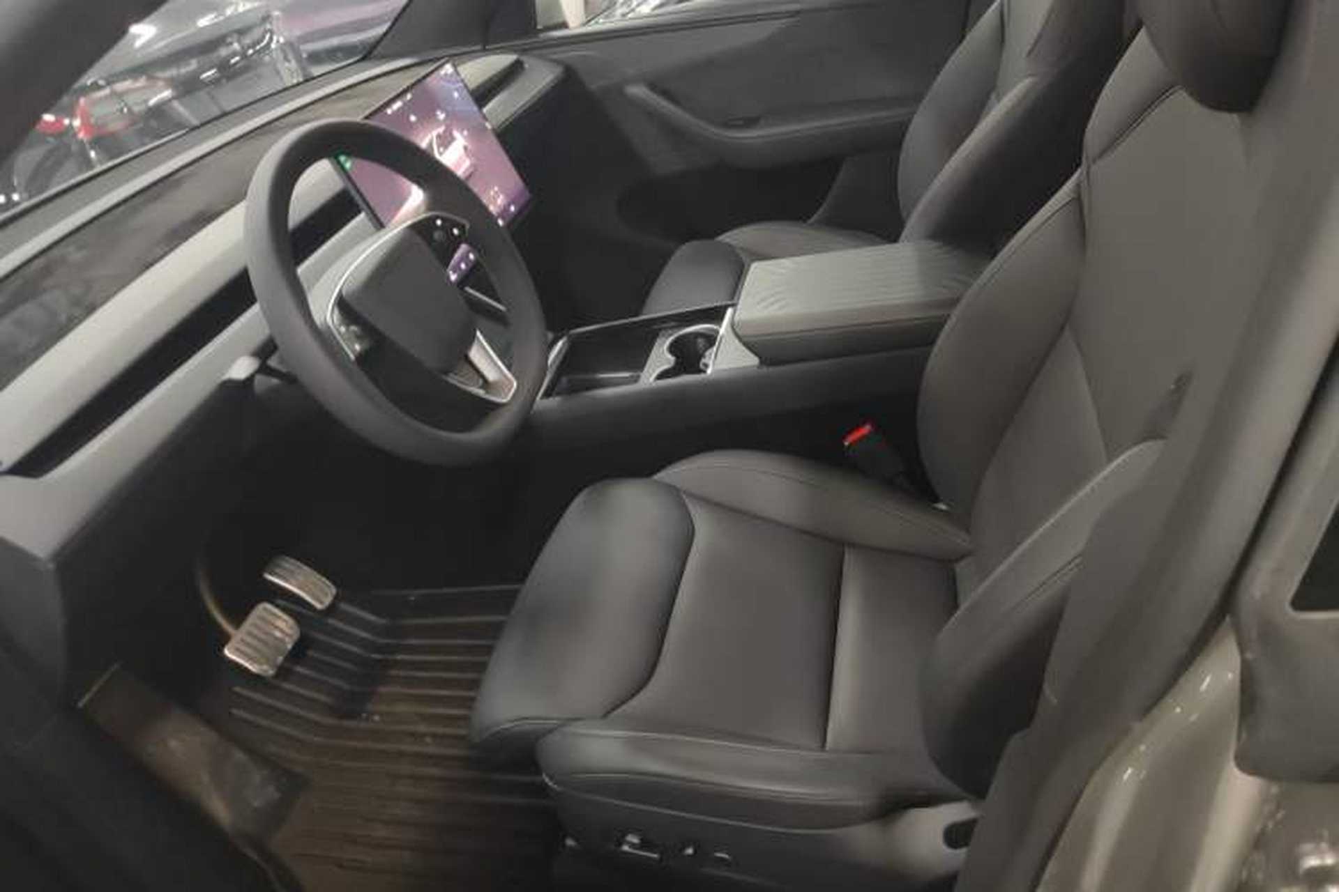 Used Tesla Model Y L 2025 Model Long-Range All-Wheel-Drive Version Left Front Seat
