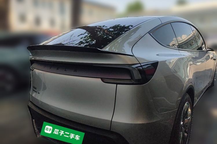 Used Tesla Model Y L 2025 Model Long-Range All-Wheel-Drive Version Rear