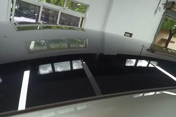 Used Tesla Model Y L 2025 Model Long-Range All-Wheel-Drive Version Roof