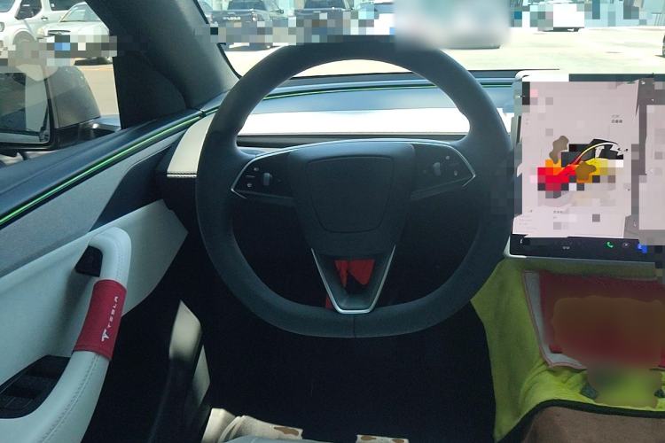 Used Tesla Model Y L 2025 Model Long-Range All-Wheel-Drive Version Steering Wheel