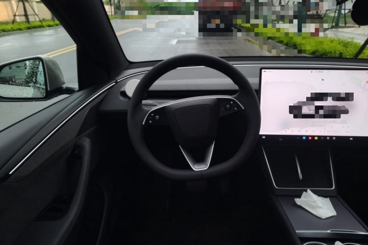 Used Tesla Model Y L 2025 Model Long-Range All-Wheel-Drive Version Steering Wheel