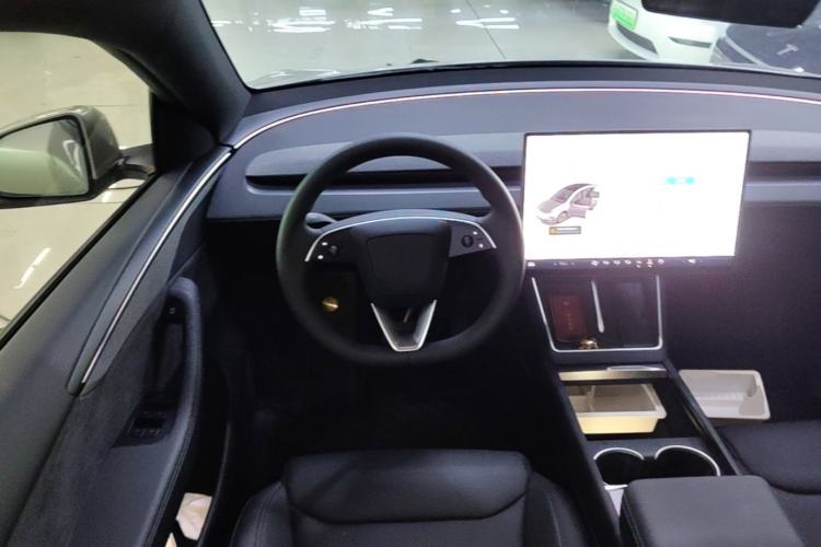 Used Tesla Model Y L 2025 Model Long-Range All-Wheel-Drive Version Steering Wheel