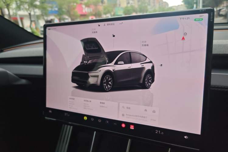 Used Tesla Model Y L 2025 Model Long-Range All-Wheel-Drive Version Vehicle Key