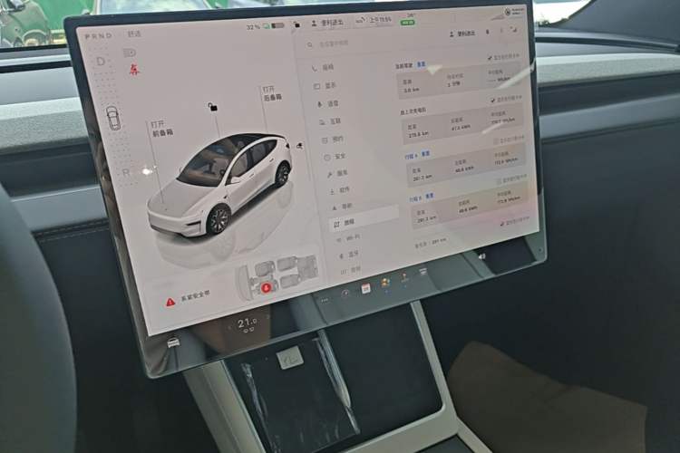 Used Tesla Model Y L 2025 Model Long-Range All-Wheel-Drive Version Audio And AC Panel