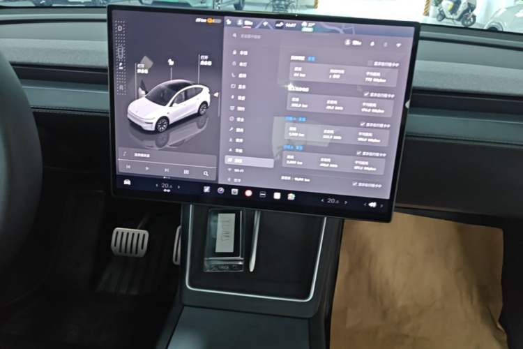 Used Tesla Model Y L 2025 Model Long-Range All-Wheel-Drive Version Audio And AC Panel