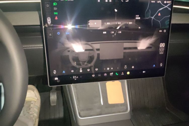 Used Tesla Model Y L 2025 Model Long-Range All-Wheel-Drive Version Audio And AC Panel