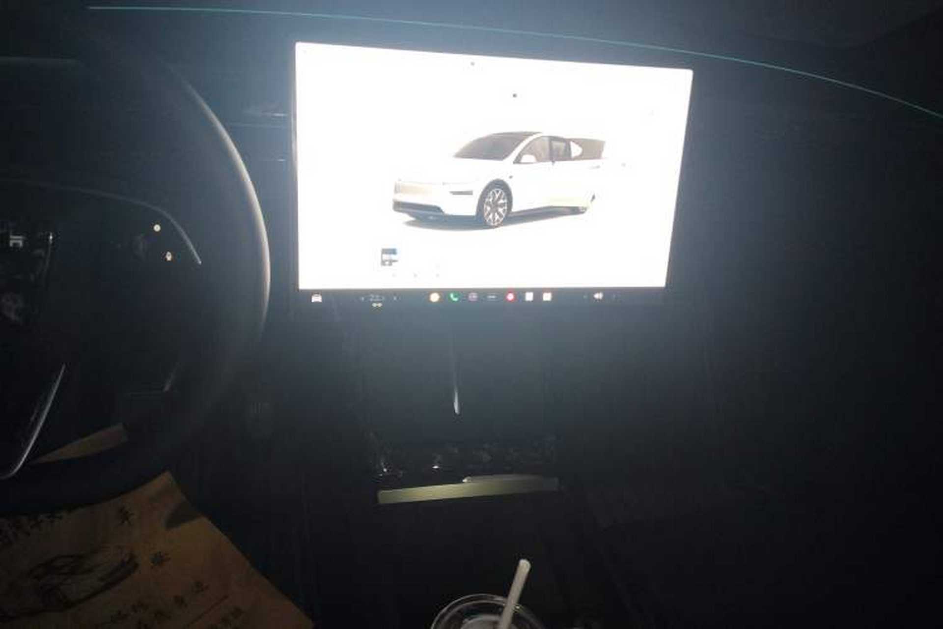 Used Tesla Model Y L 2025 Model Long-Range All-Wheel-Drive Version Audio And AC Panel