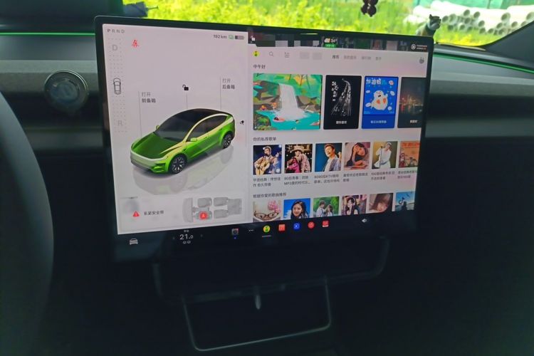 Used Tesla Model Y L 2025 Model Long-Range All-Wheel-Drive Version Audio And AC Panel