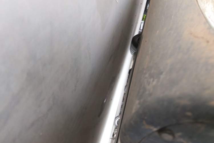 Used Tesla Model Y L 2025 Model Long-Range All-Wheel-Drive Version Chassis Front Right