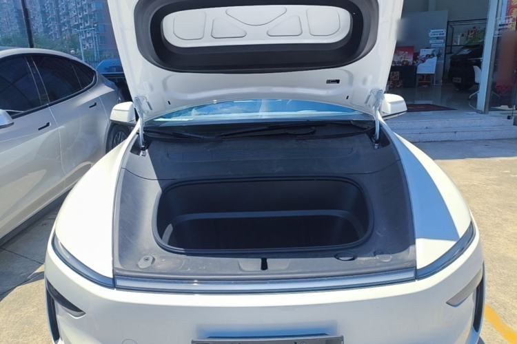 Used Tesla Model Y L 2025 Model Long-Range All-Wheel-Drive Version Engine Bay