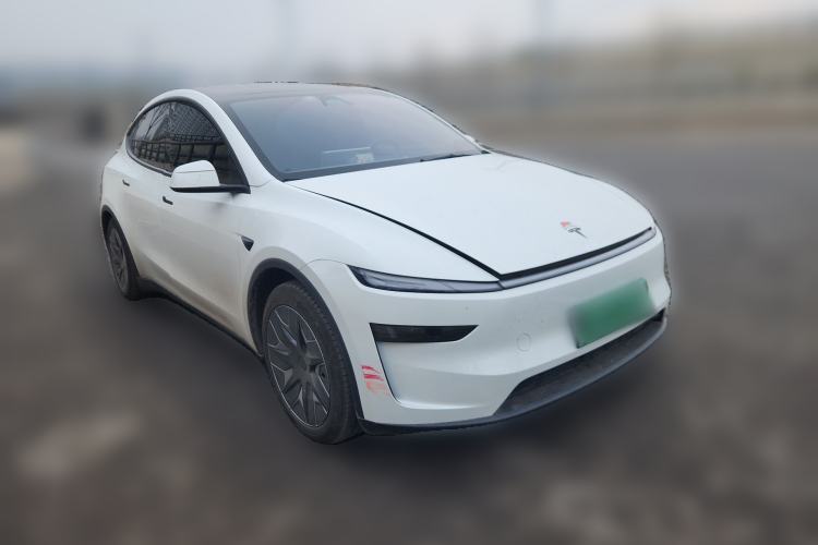 Used Tesla Model Y L 2025 Model Long-Range All-Wheel-Drive Version
