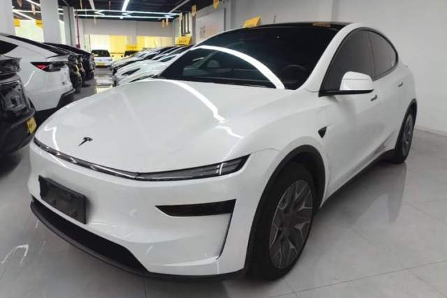 Used Tesla Model Y L 2025 Model Long-Range All-Wheel-Drive Version