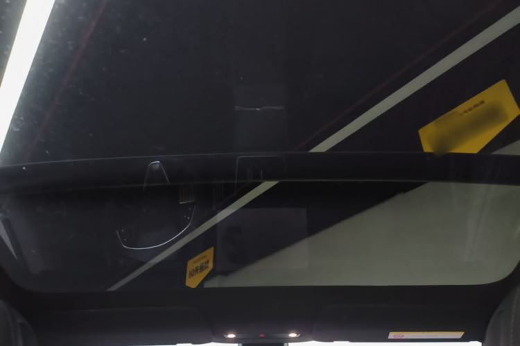 Used Tesla Model Y L 2025 Model Long-Range All-Wheel-Drive Version Headliner