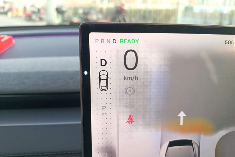 Used Tesla Model Y L 2025 Model Long-Range All-Wheel-Drive Version Instrument Cluster