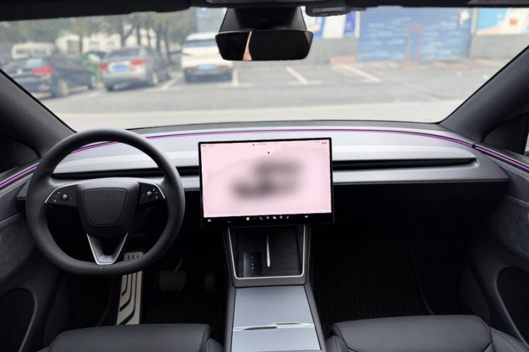 Used Tesla Model Y L 2025 Model Long-Range All-Wheel-Drive Version Interior 10