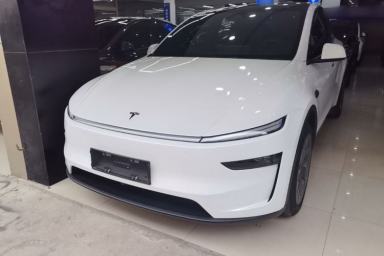 Used Tesla Model Y L 2025 Model Long-Range All-Wheel-Drive Version