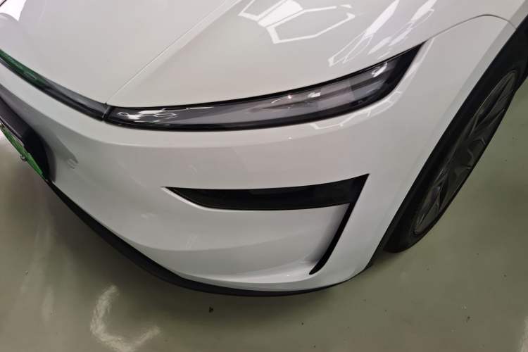 Used Tesla Model Y L 2025 Model Long-Range All-Wheel-Drive Version Left Front Headlight
