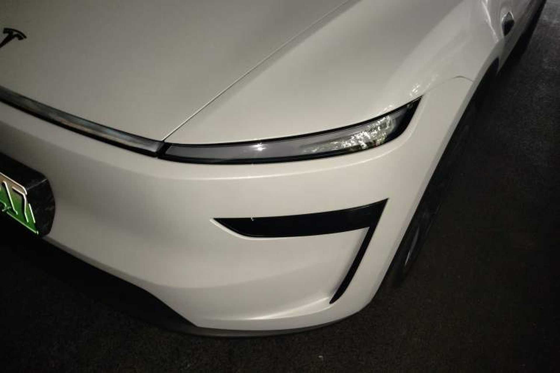Used Tesla Model Y L 2025 Model Long-Range All-Wheel-Drive Version Left Front Headlight