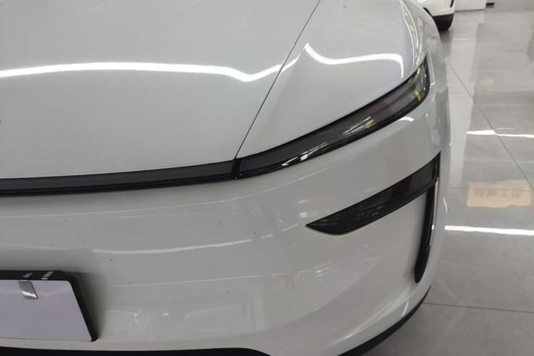 Used Tesla Model Y L 2025 Model Long-Range All-Wheel-Drive Version Left Front Headlight