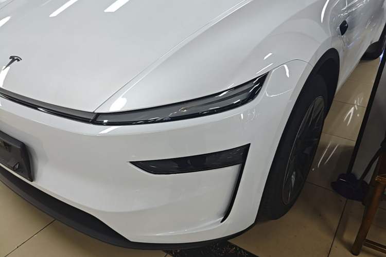 Used Tesla Model Y L 2025 Model Long-Range All-Wheel-Drive Version Left Front Headlight