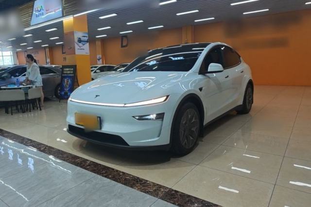 Used Tesla Model Y L 2025 Model Long-Range All-Wheel-Drive Version