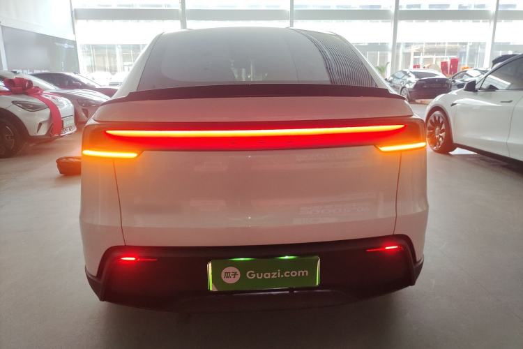 Used Tesla Model Y L 2025 Model Long-Range All-Wheel-Drive Version Rear