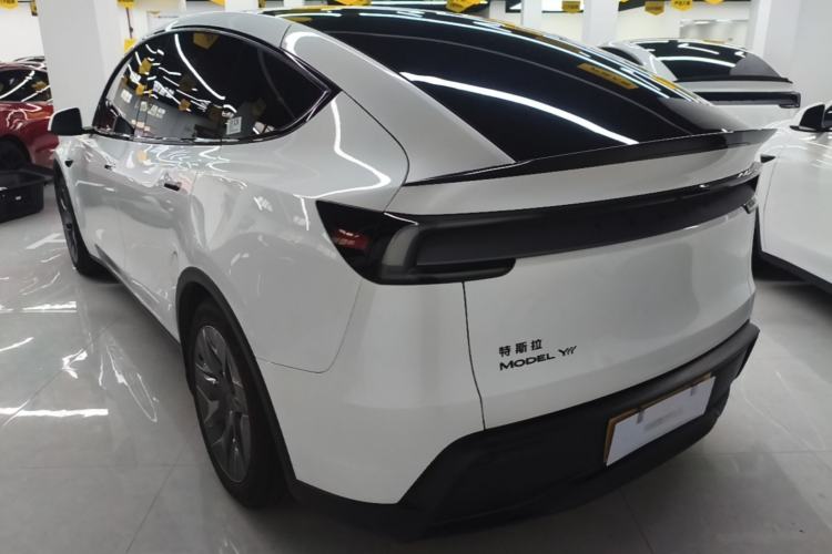 Used Tesla Model Y L 2025 Model Long-Range All-Wheel-Drive Version Rear Left 45 Deg