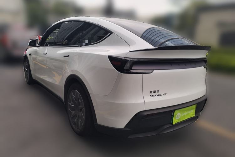 Used Tesla Model Y L 2025 Model Long-Range All-Wheel-Drive Version Rear Left 45 Deg
