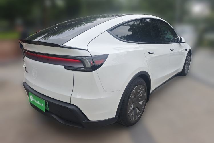 Used Tesla Model Y L 2025 Model Long-Range All-Wheel-Drive Version Rear Right 45 Deg