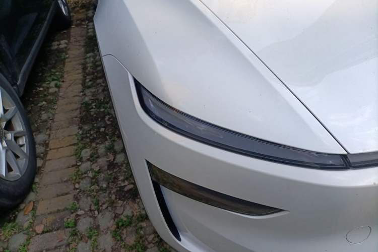 Used Tesla Model Y L 2025 Model Long-Range All-Wheel-Drive Version Right Front Headlight