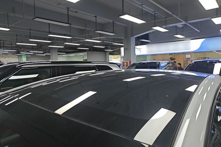 Used Tesla Model Y L 2025 Model Long-Range All-Wheel-Drive Version Roof