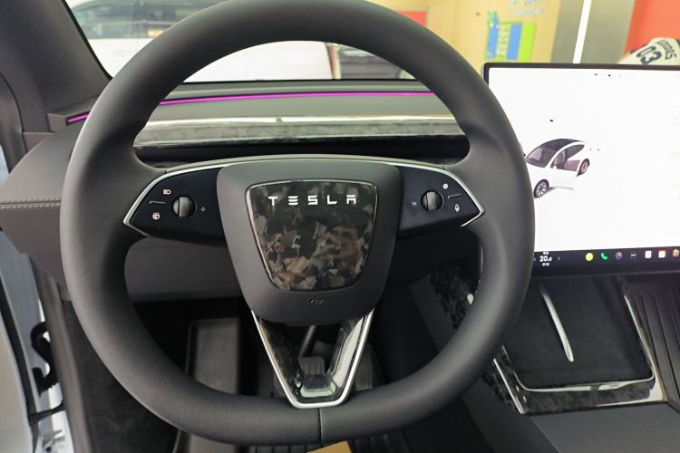 Used Tesla Model Y L 2025 Model Long-Range All-Wheel-Drive Version Steering Wheel
