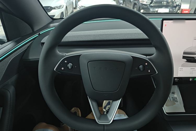 Used Tesla Model Y L 2025 Model Long-Range All-Wheel-Drive Version Steering Wheel