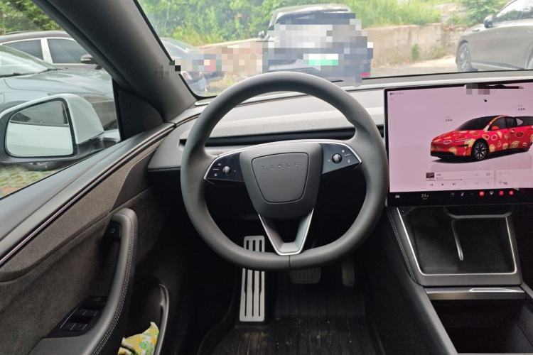 Used Tesla Model Y L 2025 Model Long-Range All-Wheel-Drive Version Steering Wheel