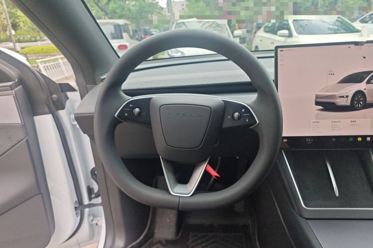 Used Tesla Model Y L 2025 Model Long-Range All-Wheel-Drive Version Steering Wheel