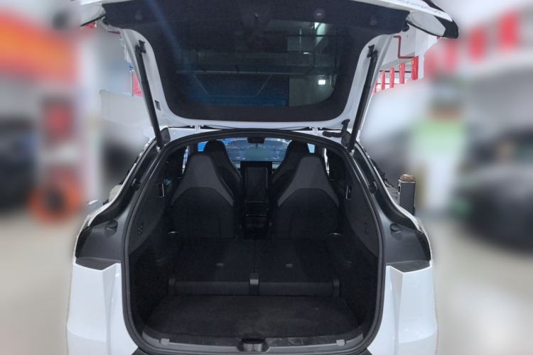 Used Tesla Model Y L 2025 Model Long-Range All-Wheel-Drive Version Trunk