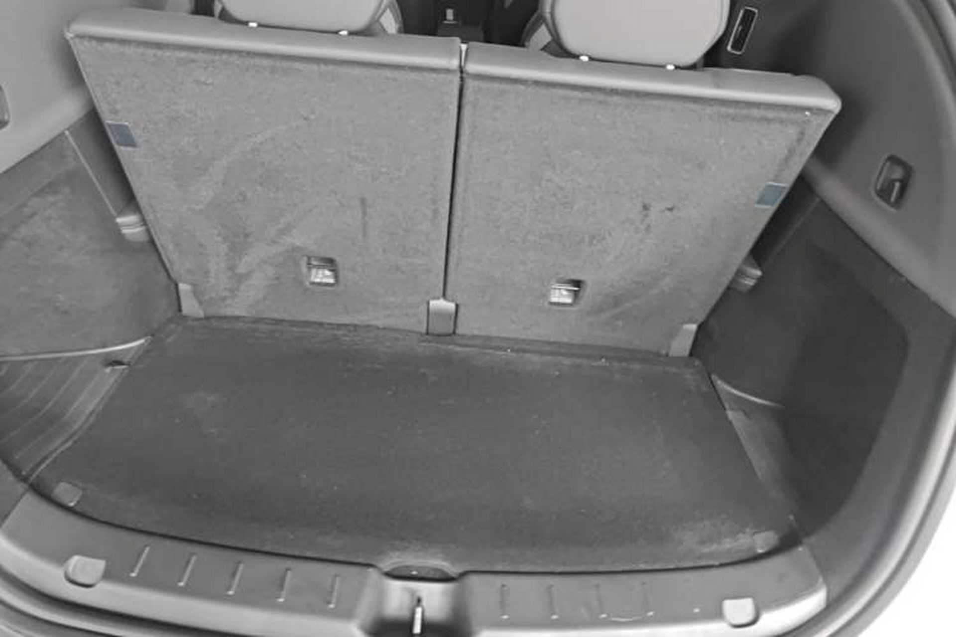 Used Tesla Model Y L 2025 Model Long-Range All-Wheel-Drive Version Trunk