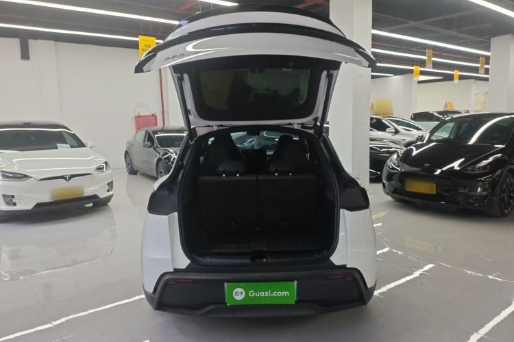Used Tesla Model Y L 2025 Model Long-Range All-Wheel-Drive Version Trunk