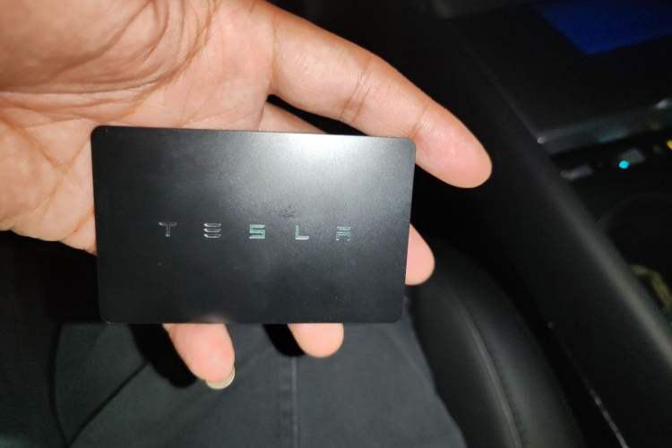 Used Tesla Model Y L 2025 Model Long-Range All-Wheel-Drive Version Vehicle Key