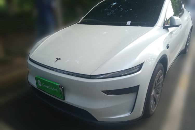 Used Tesla Model Y L 2025 Model Long-Range All-Wheel-Drive Version Guazi used car, China used car export, Used car for sale, Used cars, Cheapest cars for sale