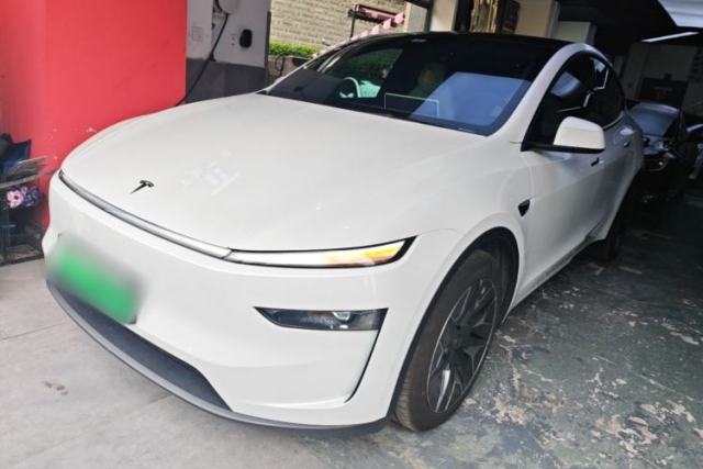 Used Tesla Model Y L 2025 Model Long-Range All-Wheel-Drive Version