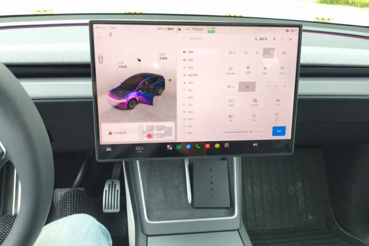 Used Tesla Model Y L 2025 Model Long-Range All-Wheel-Drive Version Audio And AC Panel