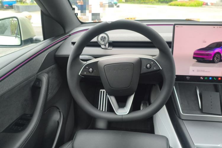 Used Tesla Model Y L 2025 Model Long-Range All-Wheel-Drive Version Steering Wheel