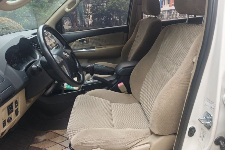 Used Toyota 4Runner  Left Front Seat