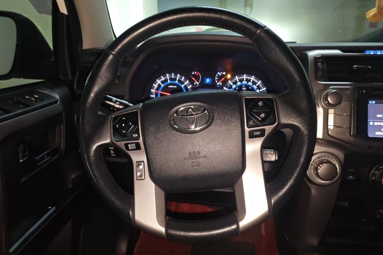 Used Toyota 4Runner 2017 4.0 Four-Wheel Drive SR5 Premium U.S. Specification Steering Wheel