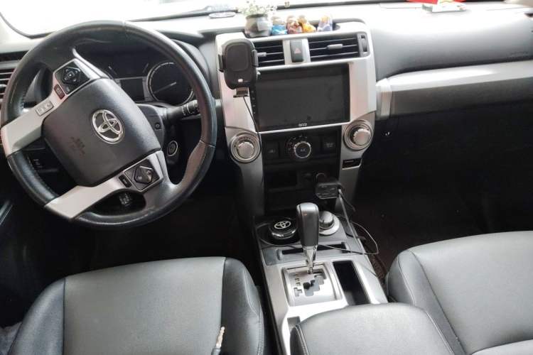 Used Toyota 4Runner 2018 4.0L Parallel Import Center Console