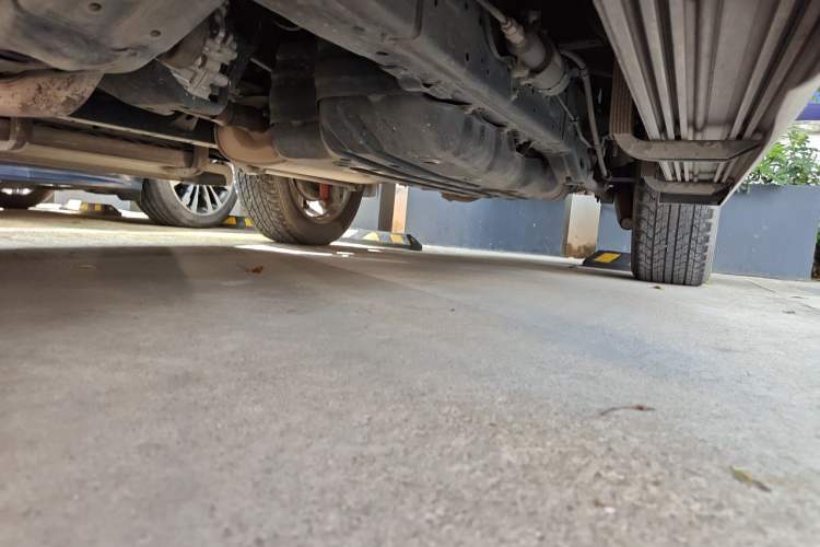Used Toyota 4Runner  Chassis Front Left
