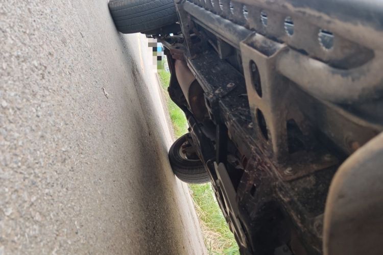 Used Toyota 4Runner 2018 4.0L Parallel Import Chassis Front Right