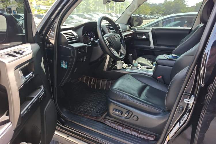 Used Toyota 4Runner  Driver Seat